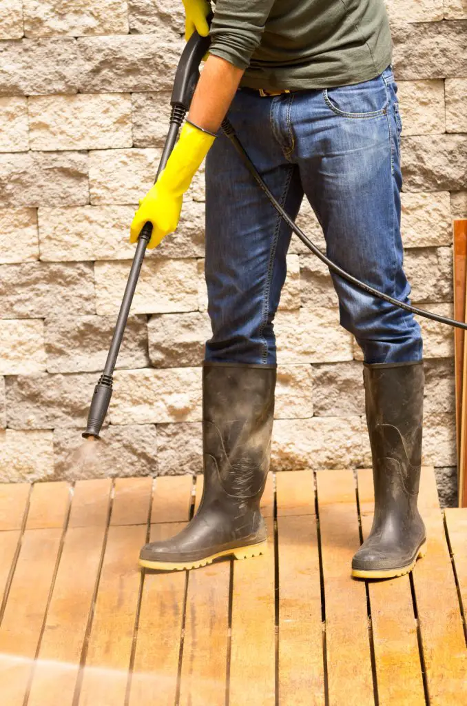 Ultimate Guide To Cleaning Decks With A Pressure Washer 4161